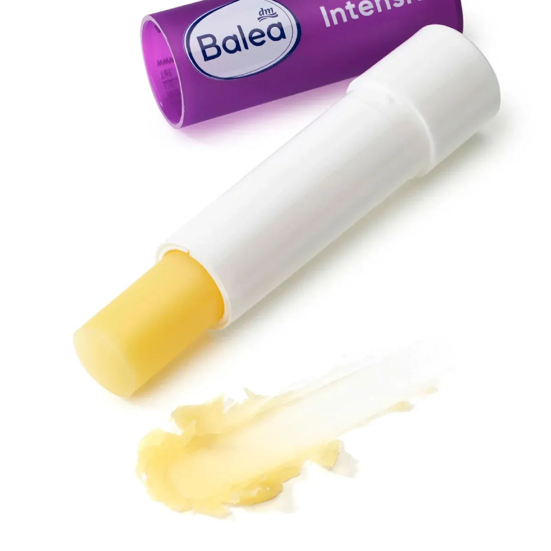 Balea Intensive Lip Care stick 4.8 g
